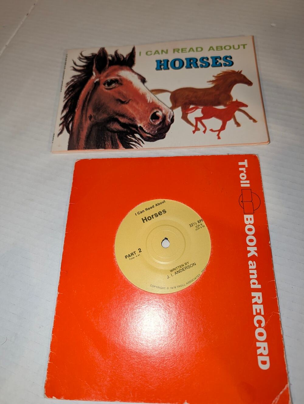 Vintage 1973 I Can Read About Horses Troll Book And Record (tested and works!)